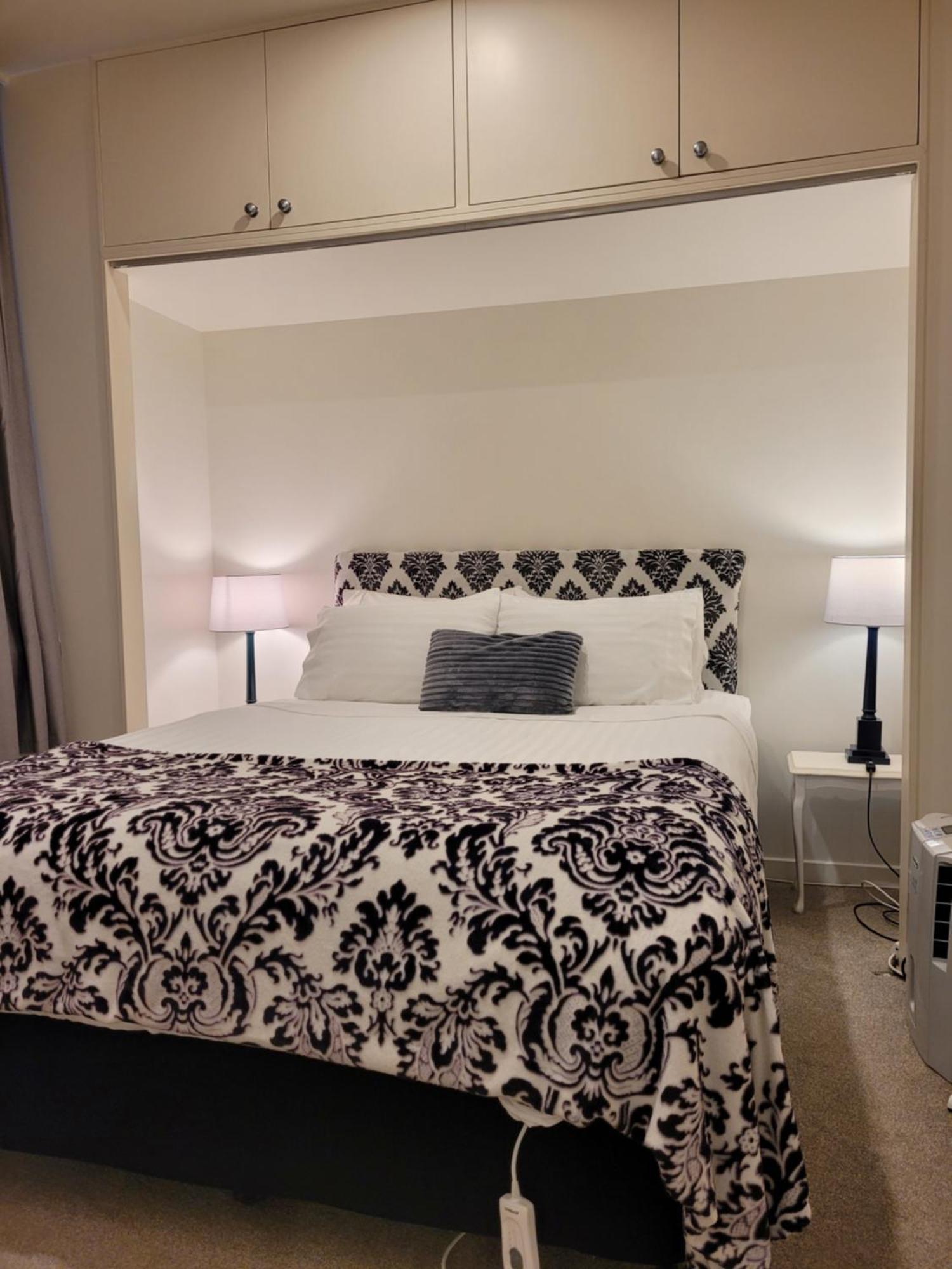 Wellington Central, 2Bedroom Suite 외부 사진